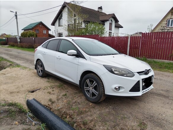 2014 Ford Focus III, белый, 990000 рублей - вид 1