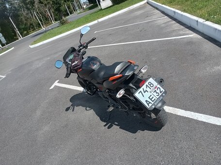 2020 Bajaj Pulsar 180, чёрный, 200000 рублей, вид 2