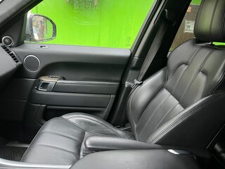 2016 Land Rover Range Rover Sport II, чёрный, 3499999 рублей, вид 5
