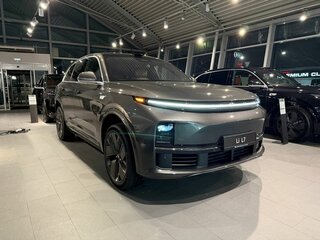 2026 Li Auto (Lixiang) L7 52.3 kWh I Рестайлинг, серый, 10690000 рублей, вид 2