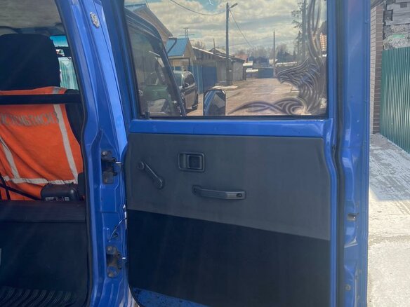 1992 Mazda Titan, синий, 999000 рублей - вид 10