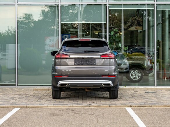 2021 Geely Atlas Pro, серый - вид 4