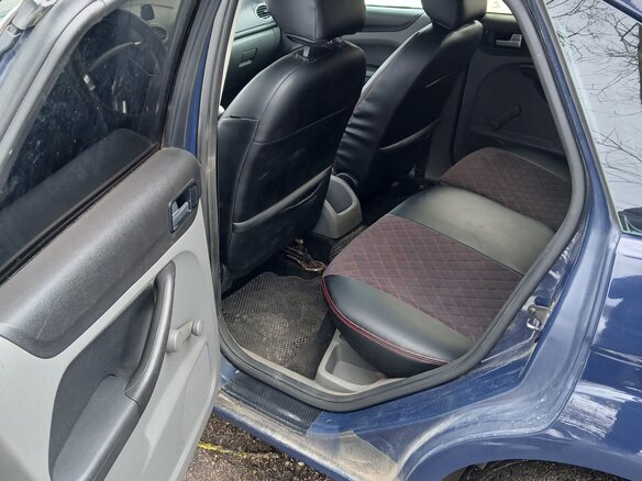 2010 Ford Focus II Рестайлинг, синий, 450000 рублей - вид 9