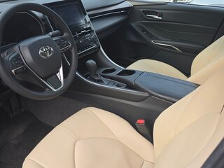 2022 Toyota Avalon V, чёрный, 3190000 рублей, вид 5