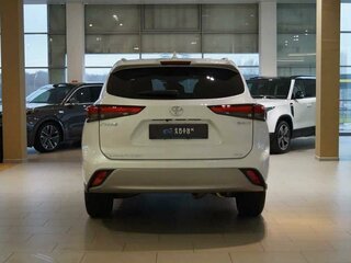2026 Toyota Highlander IV (XU70), белый, 5400000 рублей, вид 3