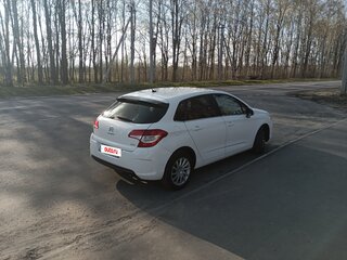 2012 Citroen C4 II, белый, 775000 рублей, вид 4