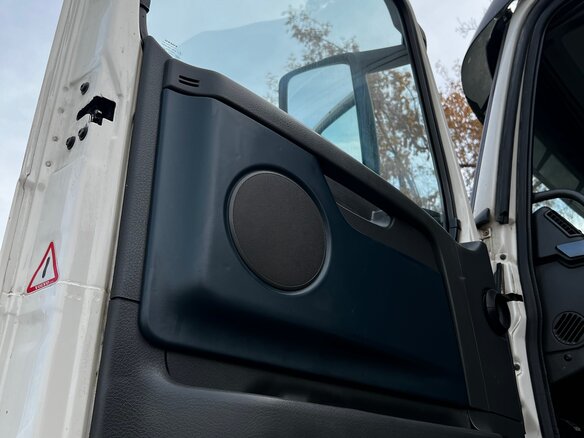2013 Volvo FH, белый, 4800000 рублей - вид 7