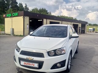 2015 Chevrolet Aveo II, белый, 1000000 рублей, вид 2
