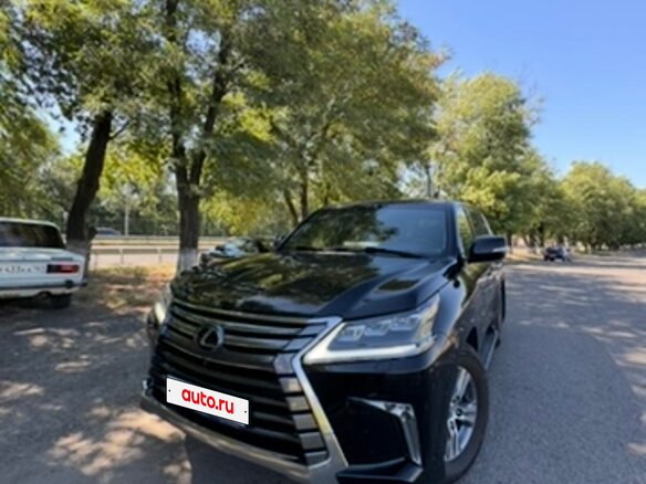 2018 Lexus LX 450d III Рестайлинг 2, чёрный, 8500000 рублей