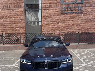 2020 BMW 5 серии 530i xDrive VII (G30/G31/G38), синий, 4240000 рублей, вид 2