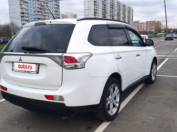 2012 Mitsubishi Outlander III, белый, 1499000 рублей - вид 7