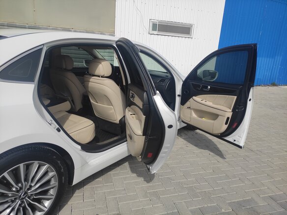 2013 Hyundai Equus II Рестайлинг, белый, 1650000 рублей - вид 15