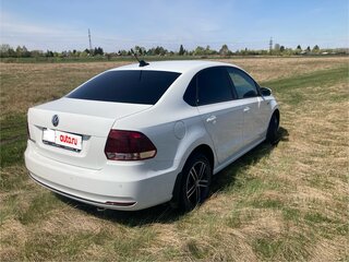 2019 Volkswagen Polo V Рестайлинг, белый, 1500000 рублей, вид 3