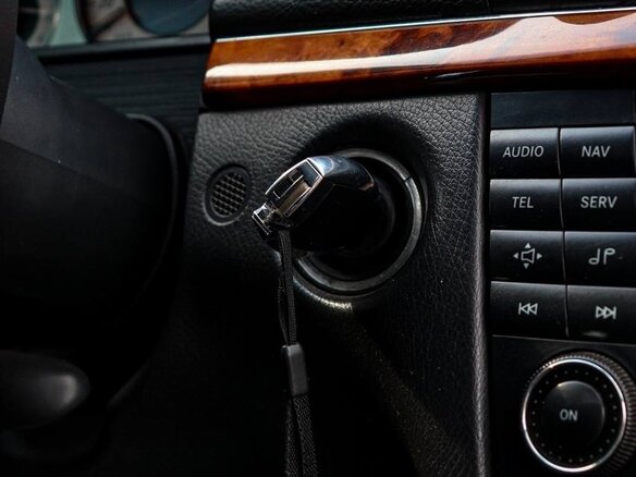 2002 Mercedes-Benz E-Класс 320 III (W211, S211), синий, 1030000 рублей - вид 34