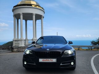 2013 BMW 5 серии 520d VI (F10/F11/F07) Рестайлинг, чёрный, 2100000 рублей, вид 2