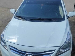 2014 Hyundai Solaris I Рестайлинг, белый, 1100000 рублей, вид 1