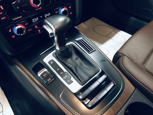 2014 Audi A4 IV (B8) Рестайлинг, белый - вид 15