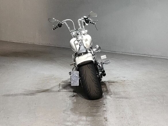 2013 Harley-Davidson Breakout, белый, 1138000 рублей - вид 4