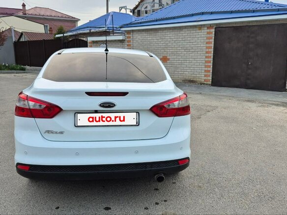 2012 Ford Focus III, белый, 1250000 рублей - вид 11