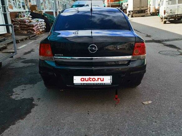 2013 Opel Astra H Рестайлинг, чёрный, 540000 рублей - вид 3