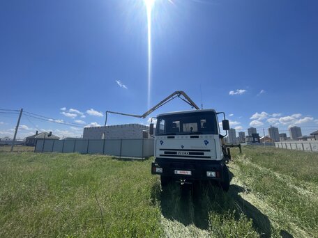 1995 Iveco EuroTrakker, 1690000 рублей, вид 3