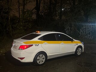 2016 Hyundai Solaris I Рестайлинг, белый, 650000 рублей, вид 5