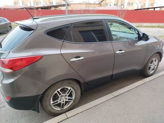 2011 Hyundai ix35 I, коричневый, 1300000 рублей, вид 3