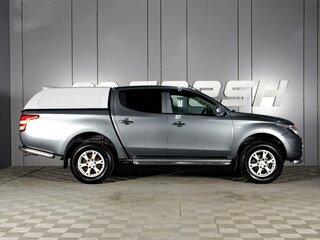 2017 Mitsubishi L200 V, серый, 2000000 рублей, вид 3
