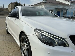 2013 Mercedes-Benz E-Класс 200 IV (W212, S212, C207) Рестайлинг, белый, 2299999 рублей, вид 4