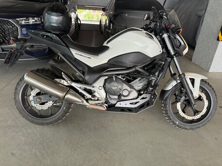 2012 Honda NC 700S, белый, 460000 рублей, вид 1