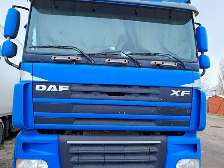 2006 DAF XF 105, синий, 3500000 рублей, вид 1