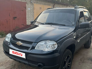 2012 Chevrolet Niva I Рестайлинг, чёрный, 350000 рублей, вид 1