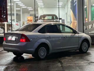 2011 Ford Focus II Рестайлинг, серебристый, 579000 рублей, вид 5