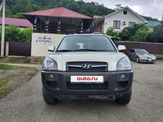 2009 Hyundai Tucson I, серебристый, 2000000 рублей, вид 1