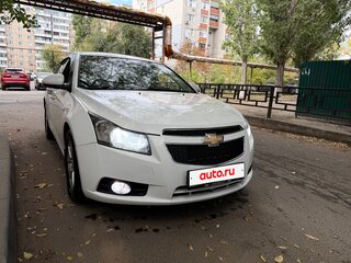 2012 Chevrolet Cruze I, серый, 700000 рублей, вид 3