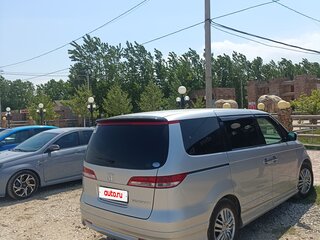 2006 Honda Elysion I, серебристый, 1600000 рублей, вид 2