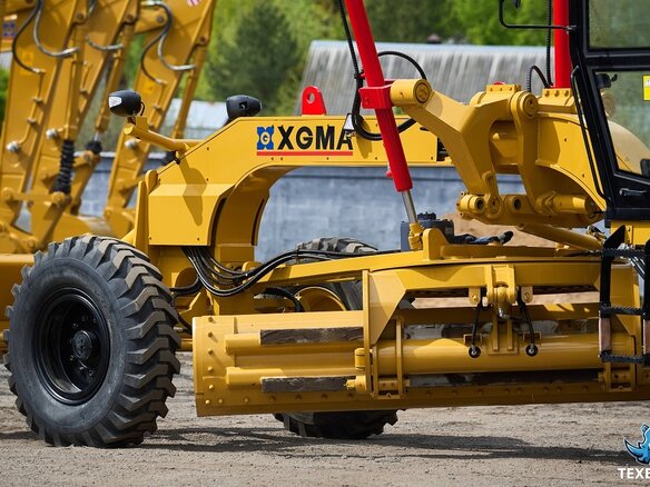 2026 XGMA Автогрейдеры, жёлтый, 11350000 рублей - вид 14