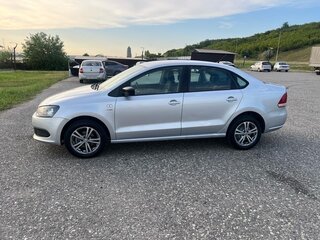 2013 Volkswagen Polo V, серый, 970000 рублей, вид 4