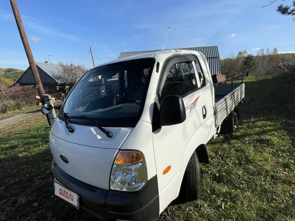 2010 Kia Bongo, белый, 1250000 рублей - вид 8