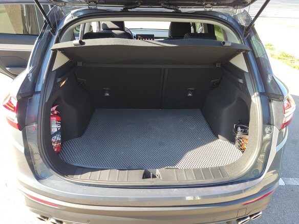 2022 Geely Coolray I, серый, 1850000 рублей - вид 8