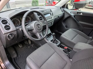 2014 Volkswagen Tiguan I Рестайлинг, коричневый, 1500000 рублей, вид 4