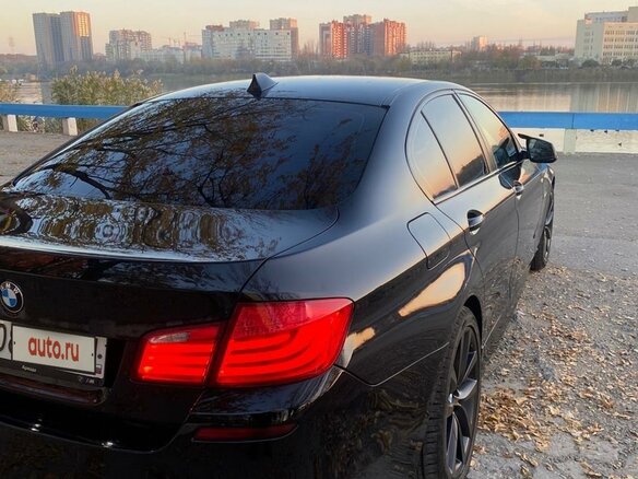 2013 BMW 5 серии 520i VI (F10/F11/F07), чёрный, 2350000 рублей - вид 5