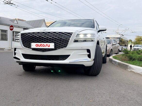 2021 Genesis GV80 I, белый, 8600000 рублей - вид 1