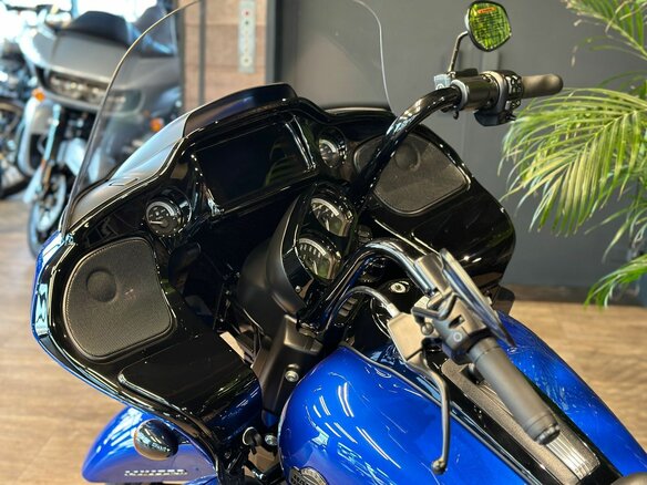 2024 Harley-Davidson Road Glide Limited, синий, 4350000 рублей - вид 18