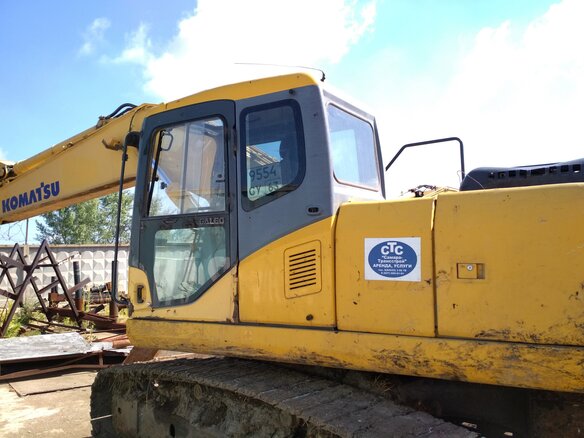 2007 Komatsu PC200-7, золотистый, 3500000 рублей