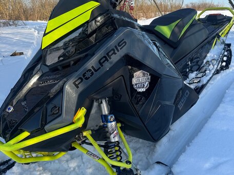 2020 Polaris 850 INDY, серый, 1300000 рублей, вид 3