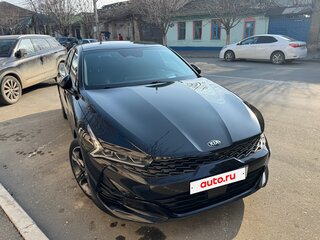 2020 Kia K5 III, чёрный, 2490000 рублей, вид 1