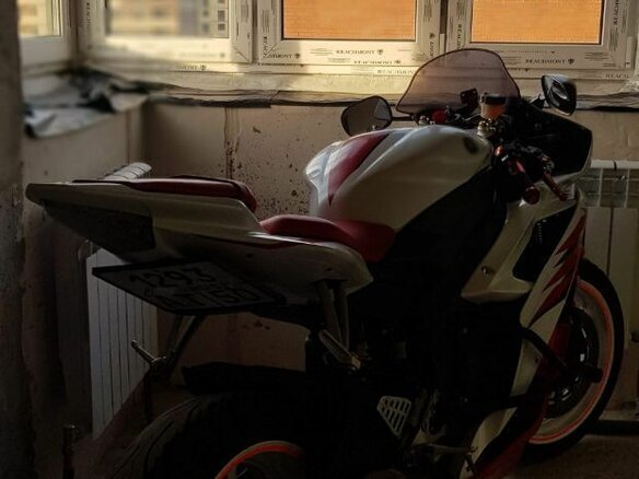 2006 Yamaha YZF-R6, белый, 770000 рублей - вид 8