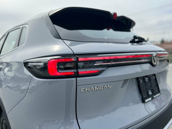 2026 Changan UNI-S I Рестайлинг, серый, 3249900 рублей - вид 12
