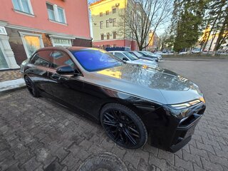 2023 BMW 7 серии 740d xDrive VII (G70), чёрный, 18888888 рублей, вид 2
